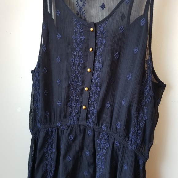 Navy Embroidered Maxi Dress SIZE MEDIUM - Picture 4 of 5